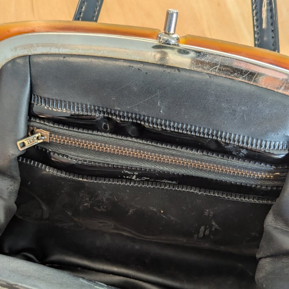 Vintage 1950s/60s Black Patent Leather Handbag with Lucite Handle - Picture 6 of 8
